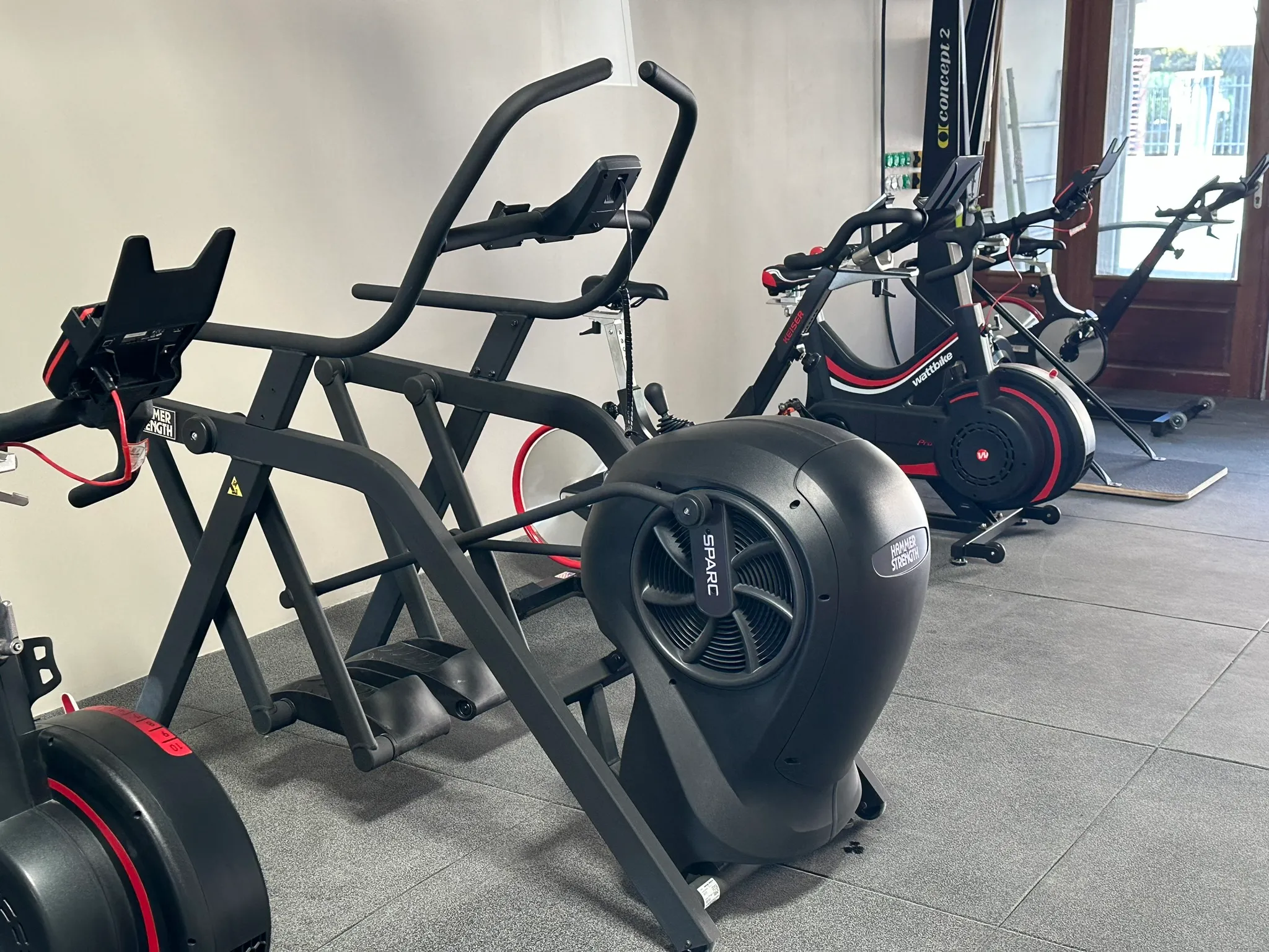 Vélo elliptique Sparc de la zone cardio