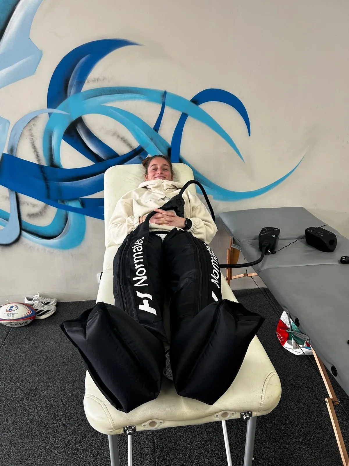 Séance de pressothérapie Normatec après l'entraînement